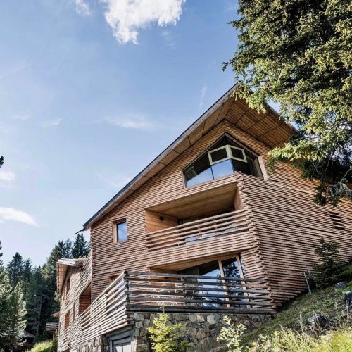 utwo: Hideaway in the Italian Dolomites .Design lodge| for architecture lovers, Southtyrolean natura