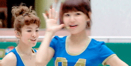 asoomatic:  Soshi throwback // 100306 - OH!  