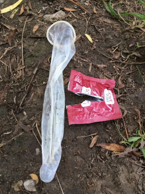 This is a two day old used condom!How do I know this? Because a 50 years old sexy man fucked me wi