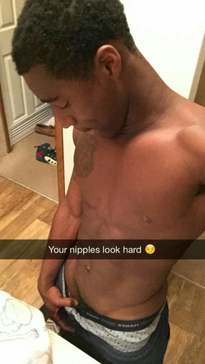 Porn Pics baitfordays:  Cutie Donnell with the hammer!