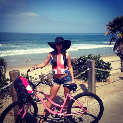 beachbikers:  Today’s Featured Beachbiker is @chanellelivegrv! #beachbikes #summer #beach #bicycle #