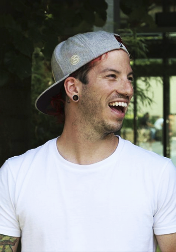 stay-loww:  Favorite Josh Dun outfits