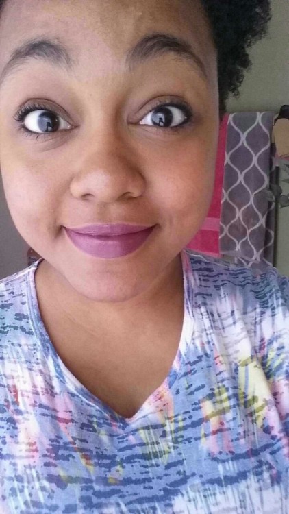 ohyoumeanthisbomb-poussey:  I’m cute as fuck