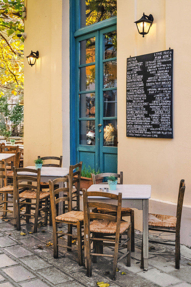 𝙳𝚒𝚘𝚜𝚔𝚘𝚞𝚛𝚘𝚒  𝙲𝚊𝚏𝚎 - 𝚃𝚊𝚟𝚎𝚛𝚗  (𝙰𝚝𝚑𝚎𝚗𝚜,  𝙶𝚛𝚎𝚎𝚌𝚎) #cafe#greece#athens#travel#europe#wanderlust#travel europe#europe travel#original photography#city#cityscape#streetscape#travel inspiration #photographers on tumblr #travelgram#vacations#autumn