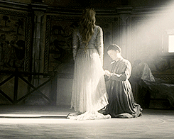 dcnedehaan:Favourite outfits from period dramas:Isolde’s wedding dress (Tristan and Isolde 2006)