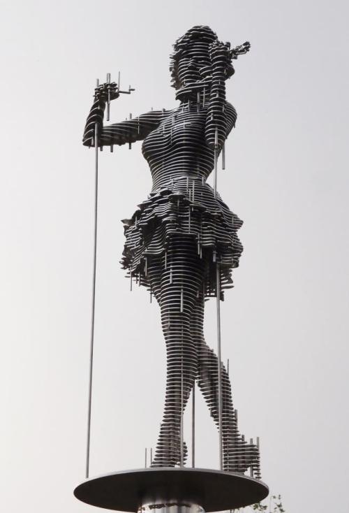 anitaleocadia: Park Chan-girl (metal sculptures)