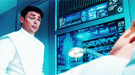 hawksdevil:    gif request meme → star trek + most attractive↳ Leonard ‘Bones’