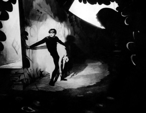 magictransistor:  Robert Wiene. The Cabinet of Dr. Caligari. 1920. 