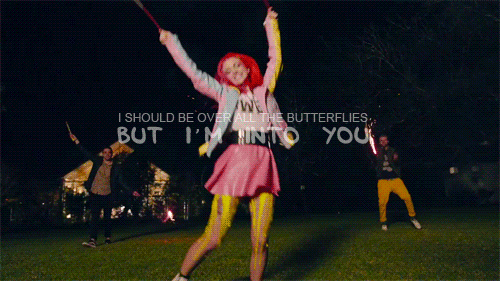 my-teen-quote:  black &amp; white quotes/GIFS