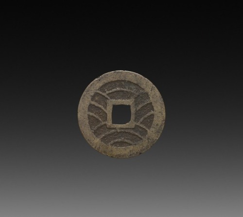 Coin, 19, Cleveland Museum of Art: Chinese ArtSize: Diameter: 4.8 cm (1 7/8 in.)Medium: copperhttps: