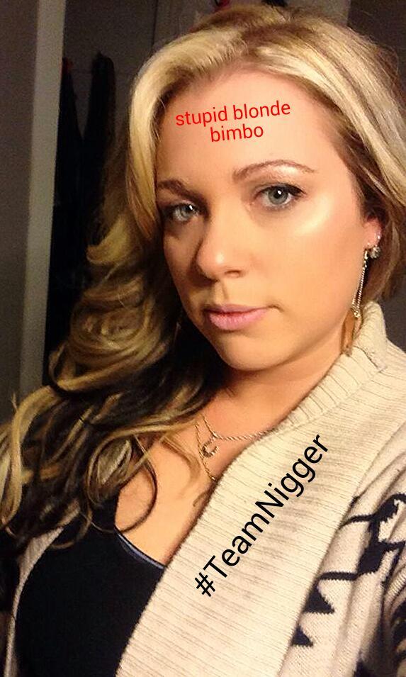 badassitalian:  Dumb bimbo♥