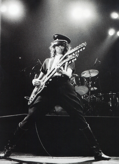 mymindlostme:  Jimmy Page / Led Zeppelin heavy metal god 