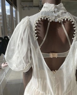moonfirebrides:Simone Rocha AW22 heart cut-out dress
