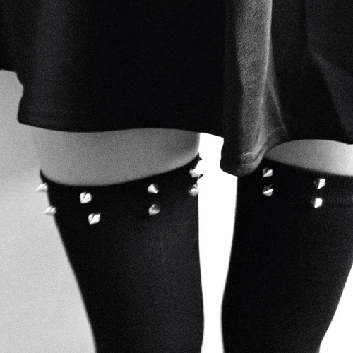 gloriousgoth:  Source: Glorious Goth