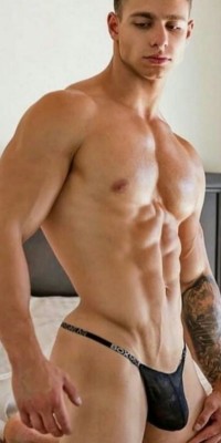 hunksintrunks-x: adult photos