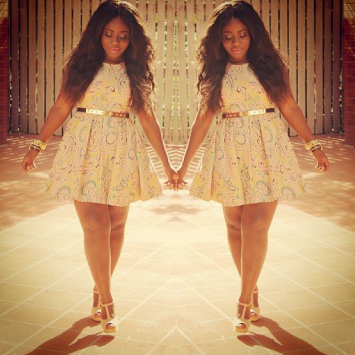 abenalove:  Hold my hand and let’s walk together! 