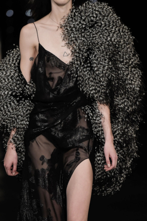 phreshouttarunway: Saint Laurent S/S 2016