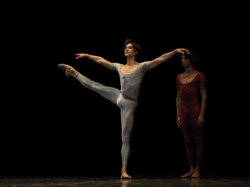 dance-world:  Friedemann Vogel and Oscar Chacon - photo by Hidemi Seto  