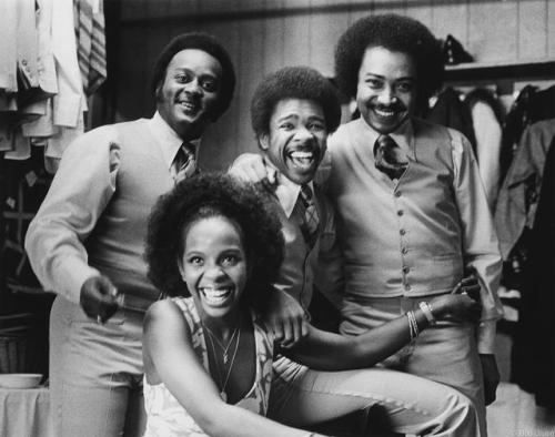 brandonousley:Gladys Knight &amp; the Pips (photographed by Bob Gruen, 1973)