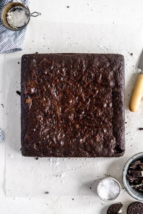 sweetoothgirl:Oreo Brownies 