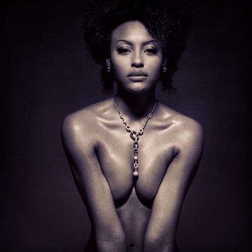 eroticnoire:  Bold and beautiful.  #eroticpoet #eroticwriter #eroticauthor #blackerotica  #blacktumblr #MrE #poet #poetry #africanqueen #blackwomen #blackness #black #ebony #african #afro #naturalhair #afrocentric #blacklove #eroticnoire #blackcouples