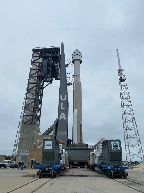 Inaugural Starliner flight arrives at launch pad. (December 18, 2019)With countdown clocks ticking t