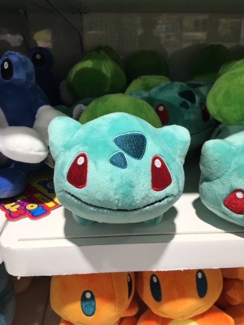 dendritic-trees: bulbasaur-propaganda:Wholesome Cabbage I need him to come home with me and be my fr