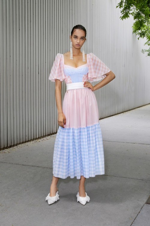 Catelyn Tully - Prabal Gurung Resort 2020