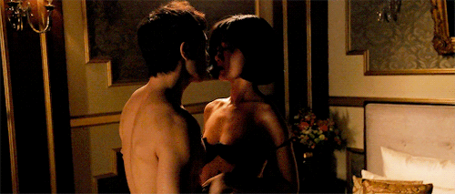 amanitacaplan:“Amor Vincit Omnia”, love conquers all things.This is exactly my kind of fan service.