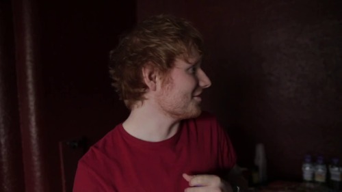 sheeriosnotcheerios: I’m kind of in love with this picture for no reason at all