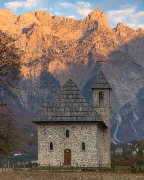 Theth, Albania