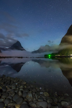 Mett-Inn:  Ponderation:  Milford Sound By Sarawutkaka   Mett-Inn