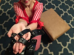 bondageblair:  daddythefetish:  Isn’t she just adorable! bondageblair great choice on the cute outfit and mixing it up with the leather. Nice contrast : ) nice touch : )  Yes absolutely adorable !! Xo