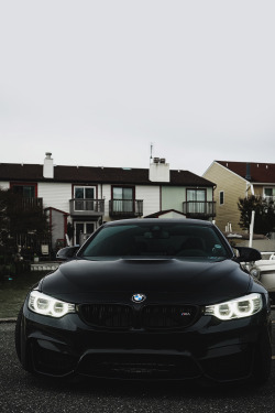 envyavenue:  Dark M4 