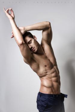 Matthieu Riffi by Alex Salgues