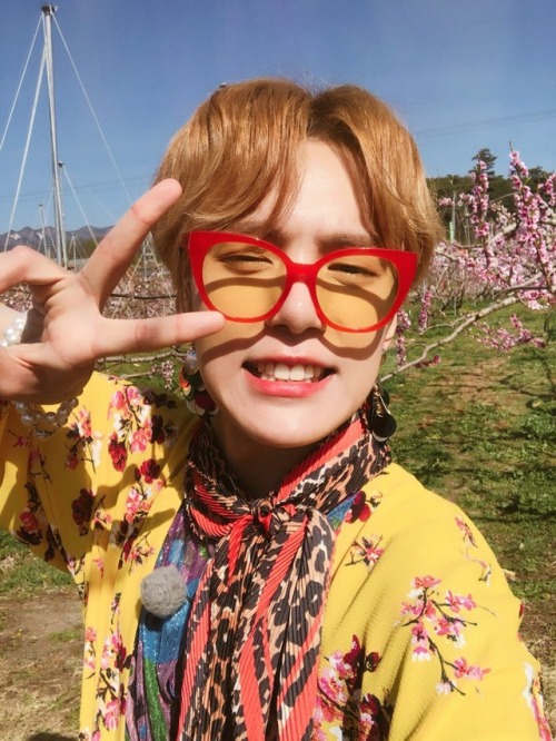 fymonsta-x:@OfficialMonstaX: [#민혁] 그날의 민혁이[#MINHYUK] That day’s Minhyuk-ietranslated by fymonsta-x ϟ