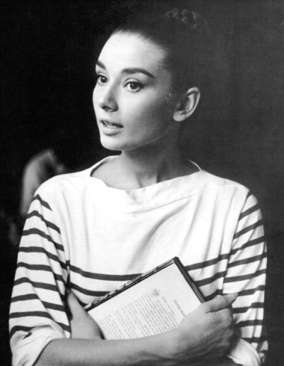 fybombshells:
“ Audrey Hepburn
”