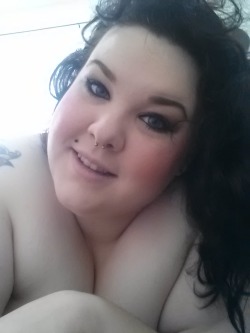 fatsexaholic:  Me. Welcome to my page. Follow