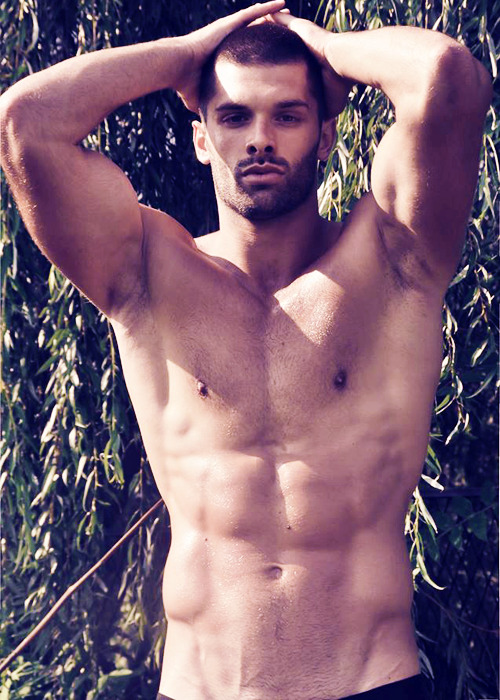 karrrotinko:  Tonci Tomic 