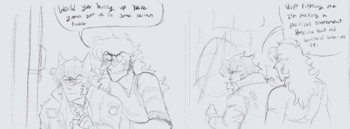 Modern Bee Au Where Blake Is The Local Delinquent Shit And Yang Is Her Poor Girlfriend Who Gets Dragged