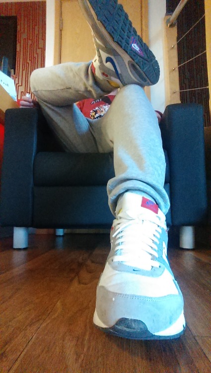 fuckyeahmalefeet:  This British foot Master is all alone in his office with those big beautiful feet not getting the attention they rightfully deserve. Which one of you foothorny slaves wants to crawl under that desk and keep those big size 11s warm with