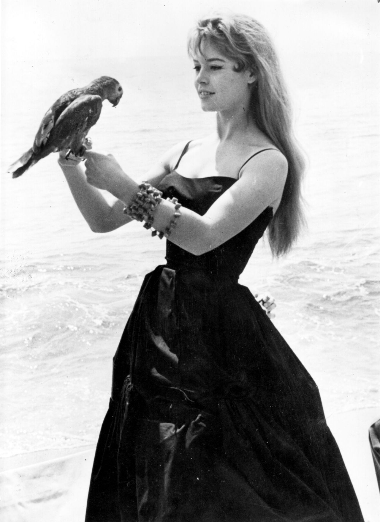 oldhollywooddarling:  Photographed in 1956.
