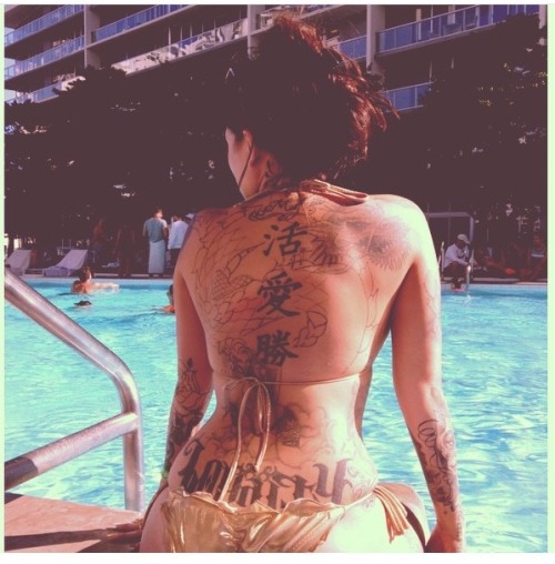 adriannabsinte:  Blasted beauty.