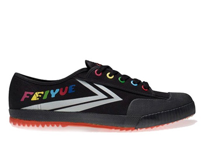 feiyueloplainshoes:  feiyueloplainshoes: Classic Feiyue Shoes. Best Feiyue Shoes