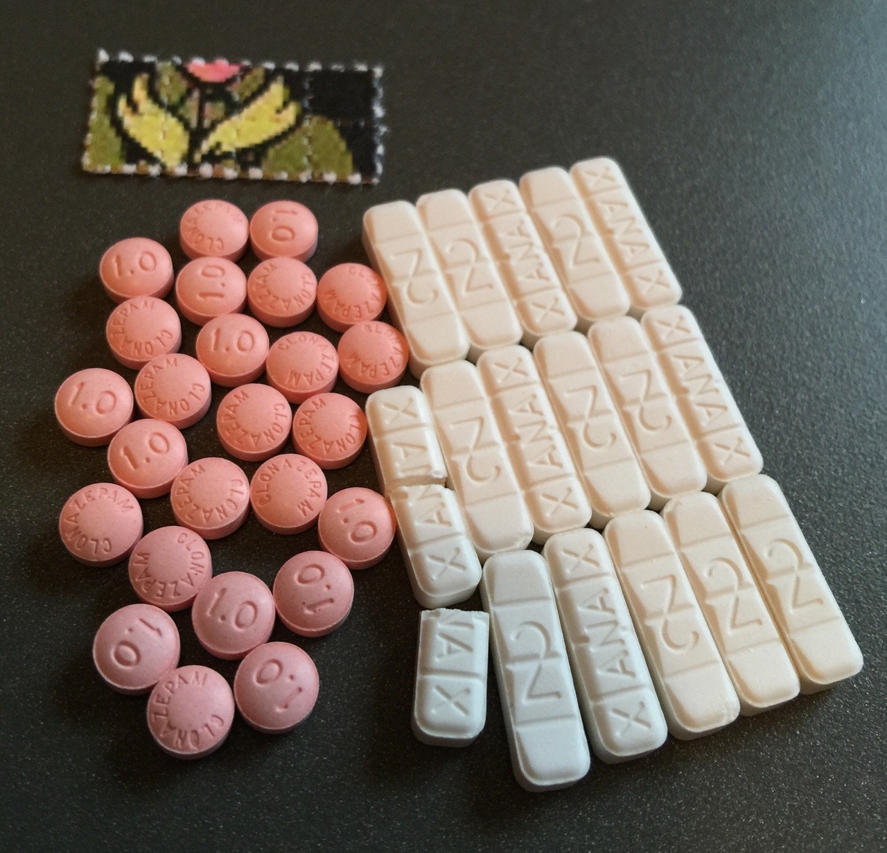 drug-love-affair:  My benzo stash  25 1mg clonazepam  16.5 2mg Xanax bars  8 250mcg
