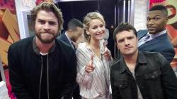 jenniferlawrencedaily:  Jennifer Lawrence, Josh Hutcherson and Liam Hemsworth on GMA