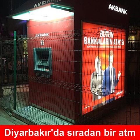 Diyarbakırda sıradan bir atm