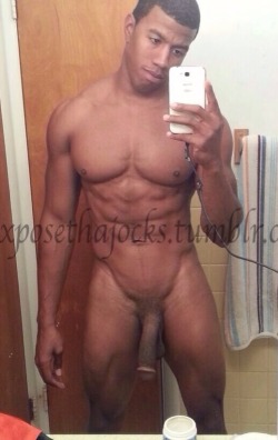 nudeselfshots-blackmen.tumblr.com post 77568668022