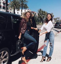 Guess what LA?! Tash and I are playing Uber driver today 😝 Order one of the delicious lunch options on UberEats from the SELF magazine yummy picks and we could be showing up at your door! Delivery! 😘 @uber_la #tashanddev by devinbrugman