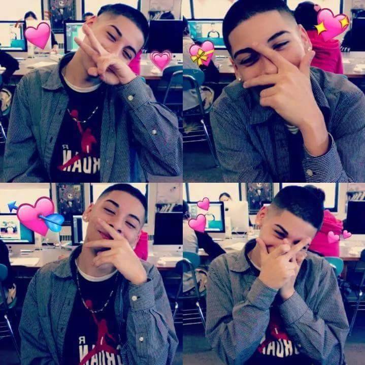 betomartinez:  Thanks Chris for the sexy pics!  He sent me his phone number but